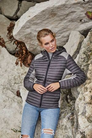 Ženska prehodna jakna Tee Jays Ladies Hooded Outdoor Crossover Jacket