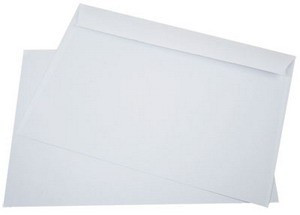 KUVERTA BELA B6 Z SILIKONSKIM TRAKOM